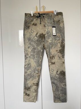Olsen Europe Tie-Dye Camo straight Jeans XL NWT